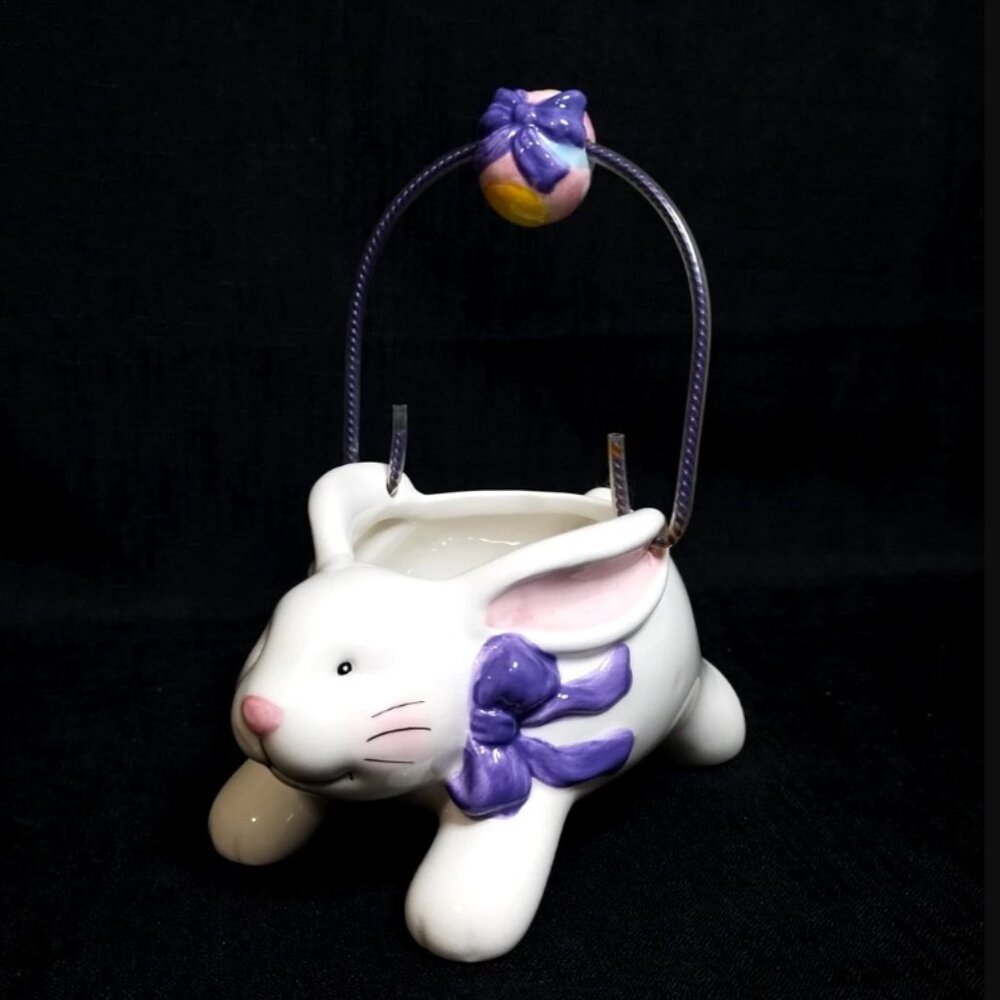 Ceramic Painted Glazed Galerie Brand White Easter Rabbit Shaped Basket W Egg